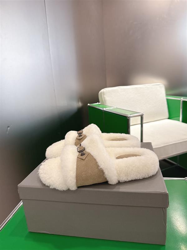 2025112818446829 250